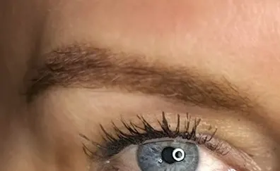 Permanent Make-up Augenbrauen nachher Beispiel 1